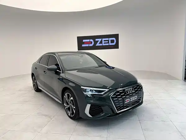 Audi A3 2022, фото 2