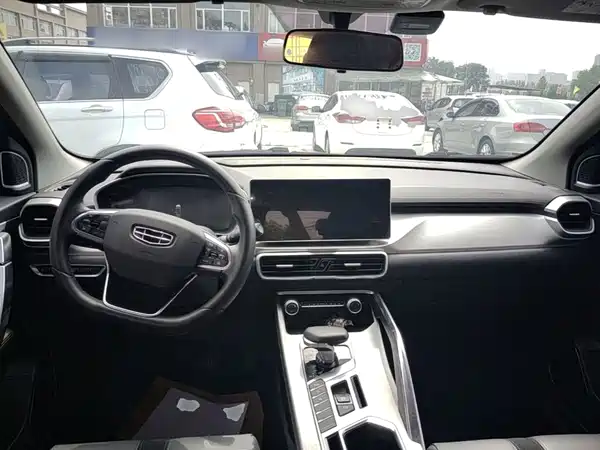 Geely Coolray 2023, фото 9