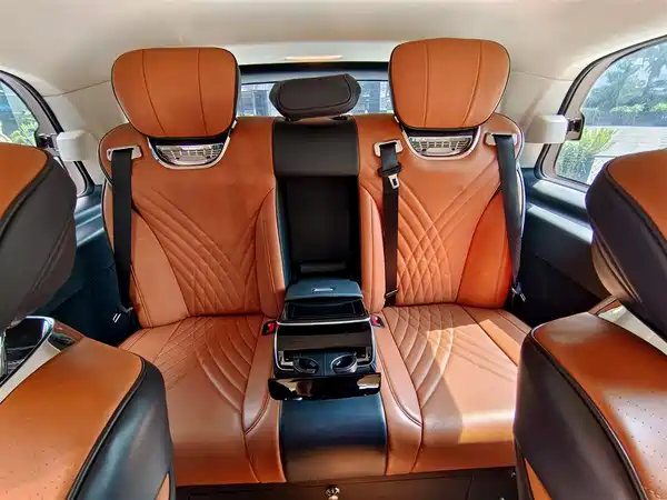 Mercedes-Benz Vito 2023, фото 8