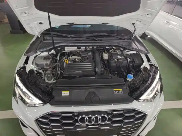 Audi A3 2023, фото 19