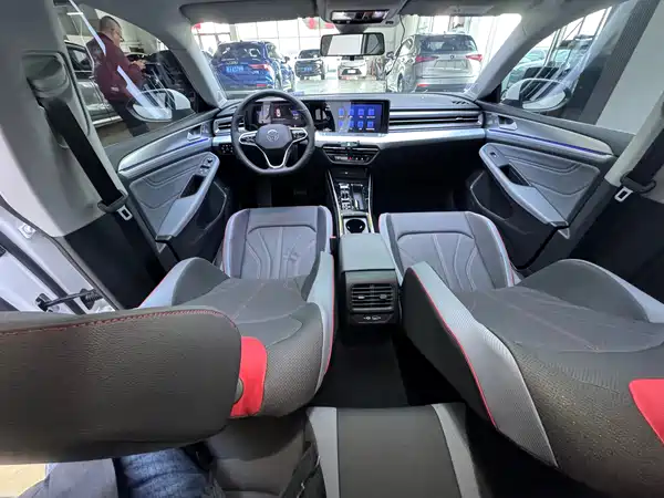 Volkswagen Lamando 2022, фото 26