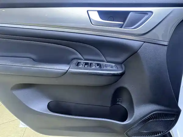 Haval M6 2021, фото 21