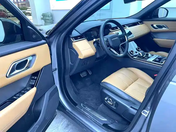 Land Rover Range Rover Velar 2022, фото 4