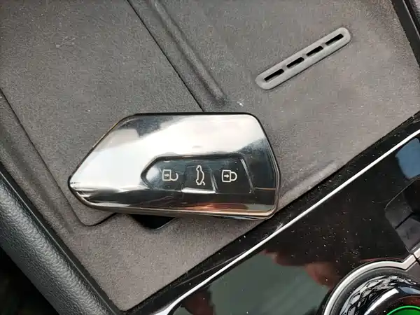 Volkswagen Tayron 2025, фото 8