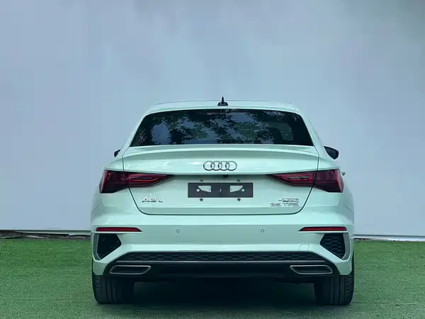 Audi A3 2022, фото 8