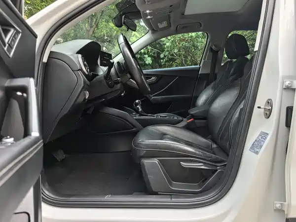 Audi Q2L 2022, фото 7