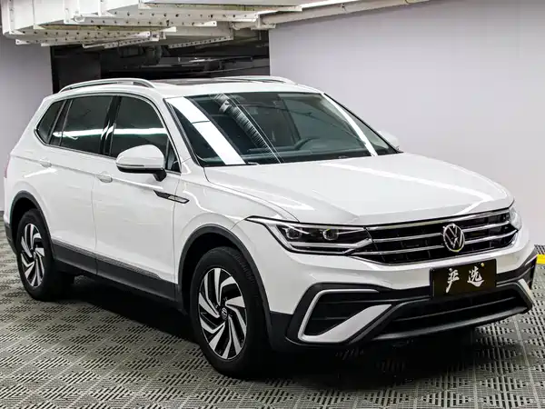 Volkswagen Tiguan L 2023, фото 3