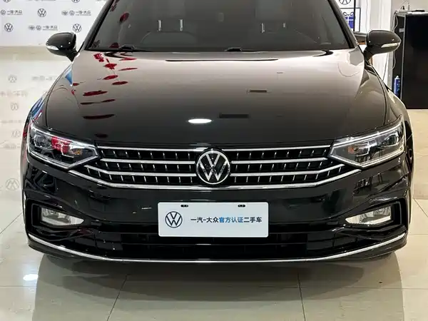 Volkswagen Magotan 2023, фото 18