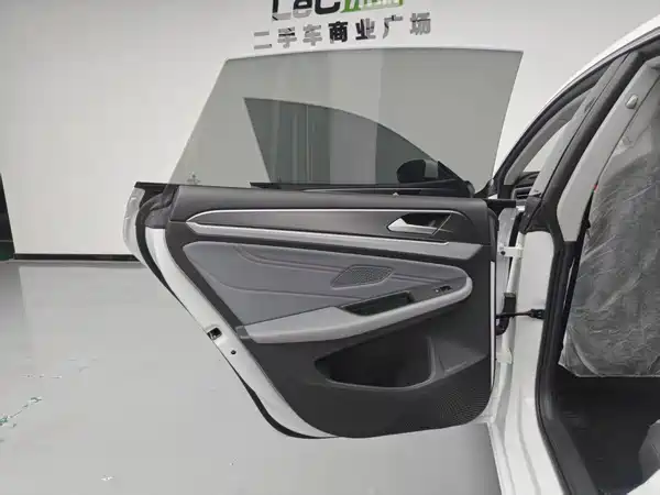 Volkswagen Lamando 2023, фото 13