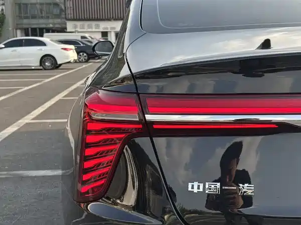 Hongqi H5 2025, фото 20