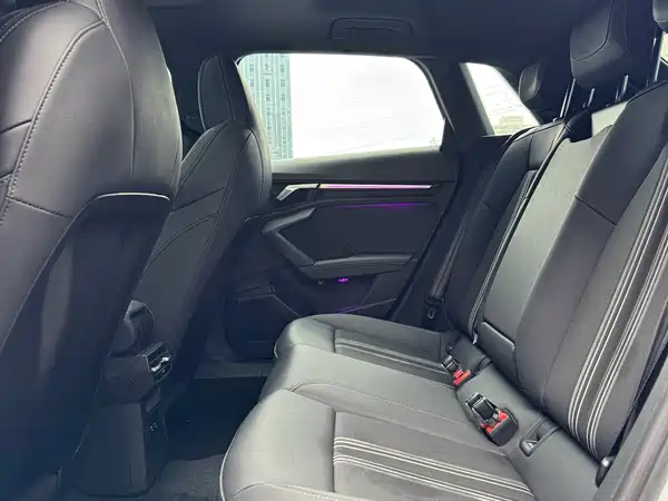 Audi A3 2022, фото 16