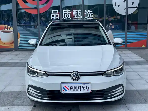 Volkswagen Golf 2023, фото 5