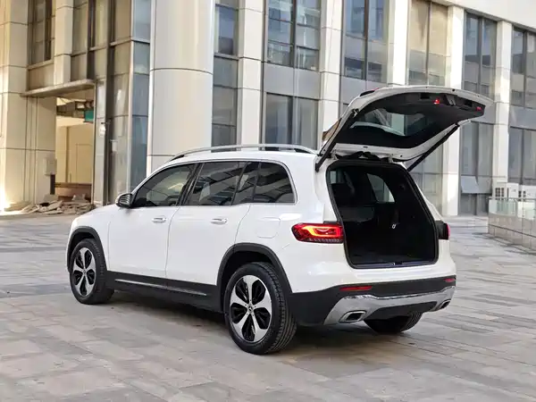 Mercedes-Benz GLB 2022, фото 12