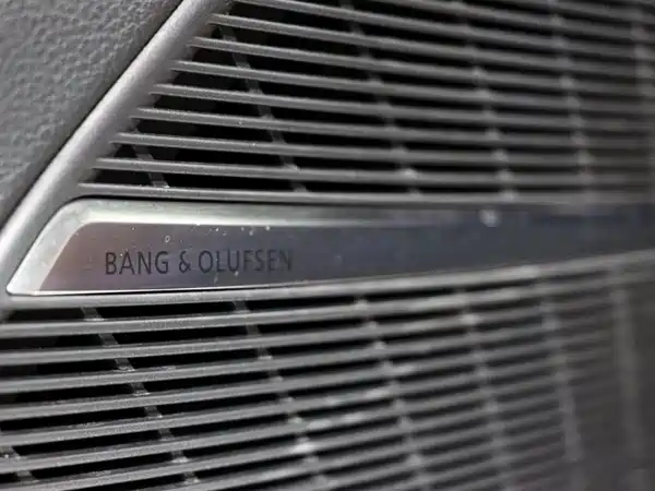 Audi Q7 2023, фото 14