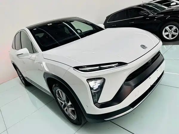 NIO EC6 2022, фото 8