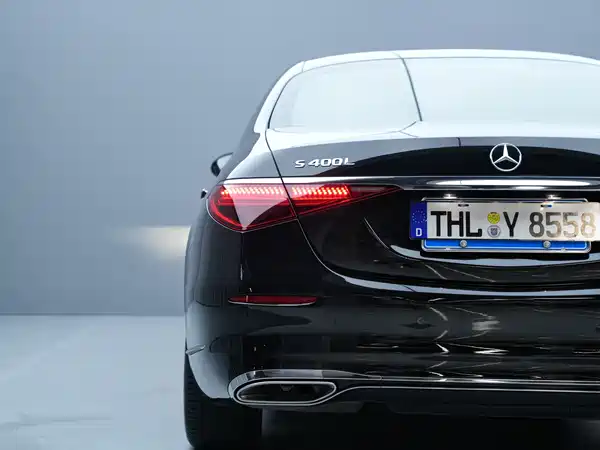 Mercedes-Benz S-Class 2022, фото 6