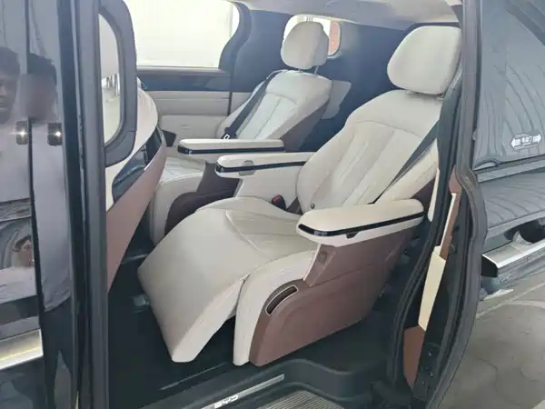 BYD Xia 2025, фото 17