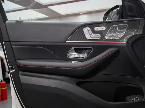 Mercedes-Benz GLE Coupe AMG 2022, фото 9