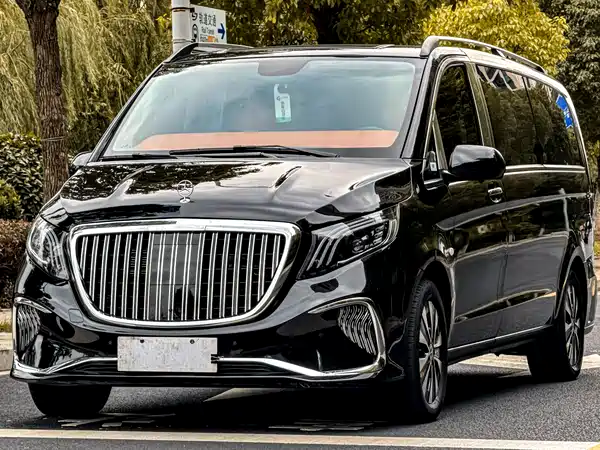 Mercedes-Benz Vito 2023