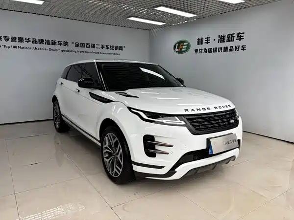 Land Rover Range Rover Evoque 2026, фото 4