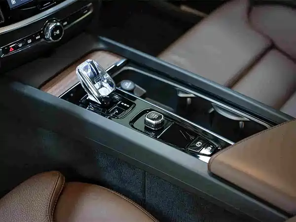 Volvo S60 2025, фото 8