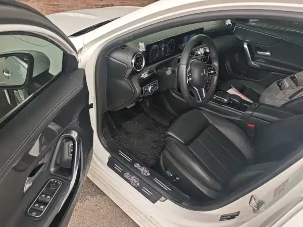 Mercedes-Benz A-Class 2021, фото 15