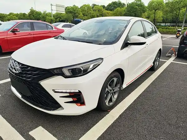 Chery Arrizo 5 PLUS 2025