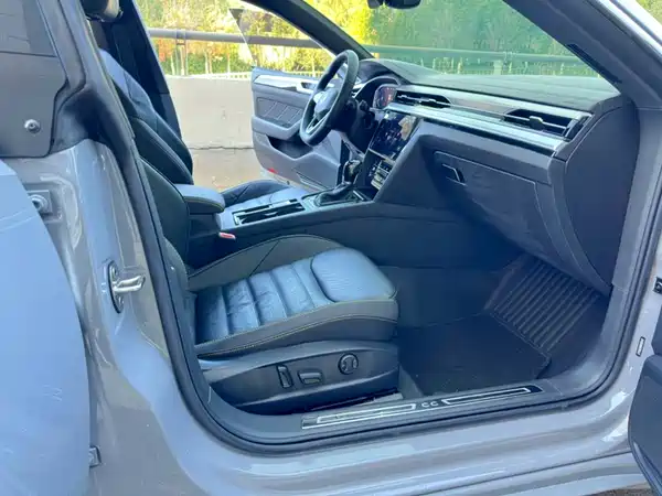 Volkswagen Passat CC 2024, фото 7