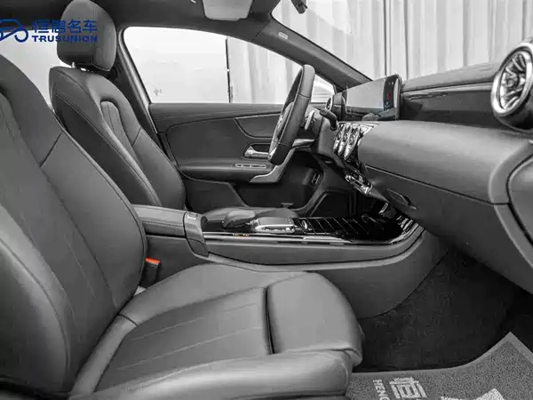 Mercedes-Benz A-Class 2022, фото 15
