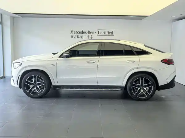 Mercedes-Benz GLE Coupe AMG 2022, фото 4