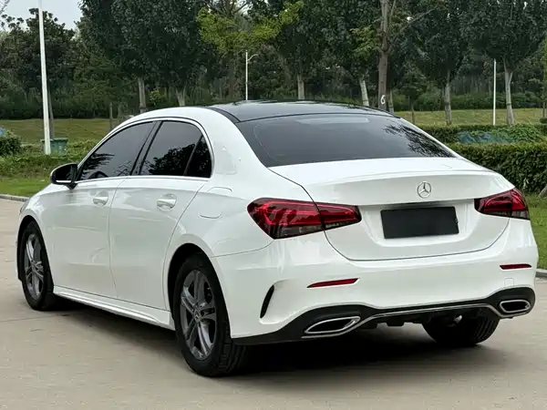 Mercedes-Benz A-Class 2022, фото 17