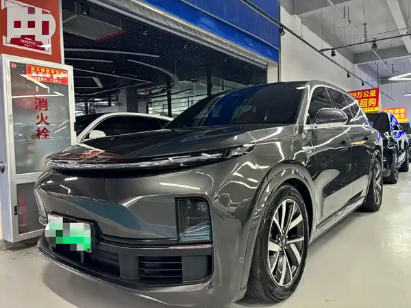 Li Auto L8 2023