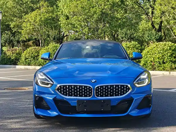 BMW Z4 2022, фото 2