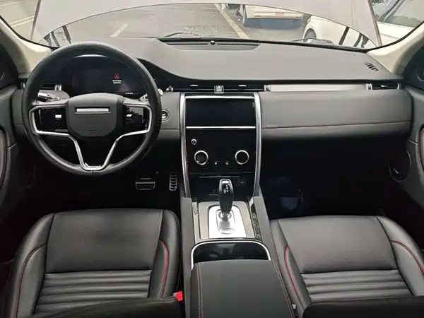 Land Rover Discovery Sport 2022, фото 9