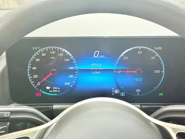 Mercedes-Benz EQA 2024, фото 36