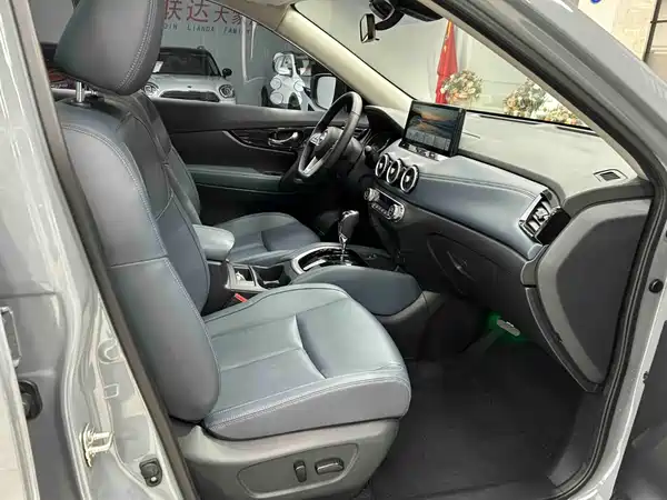 Nissan X-Trail 2025, фото 14