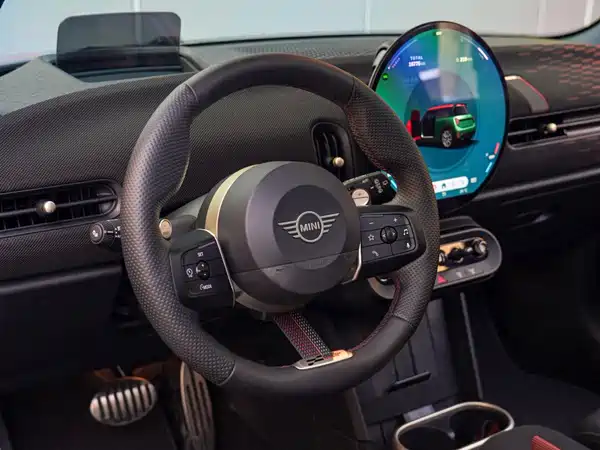 MINI JCW 2025, фото 10