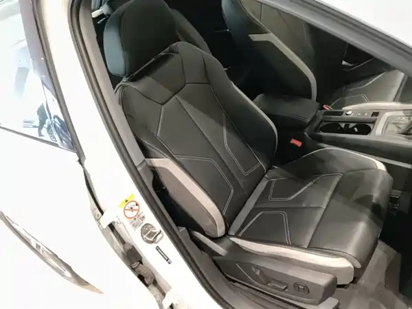 Audi Q3 2024, фото 24