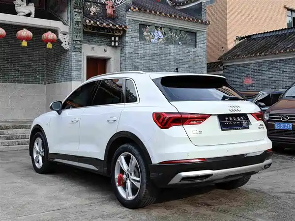 Audi Q3 2022, фото 9