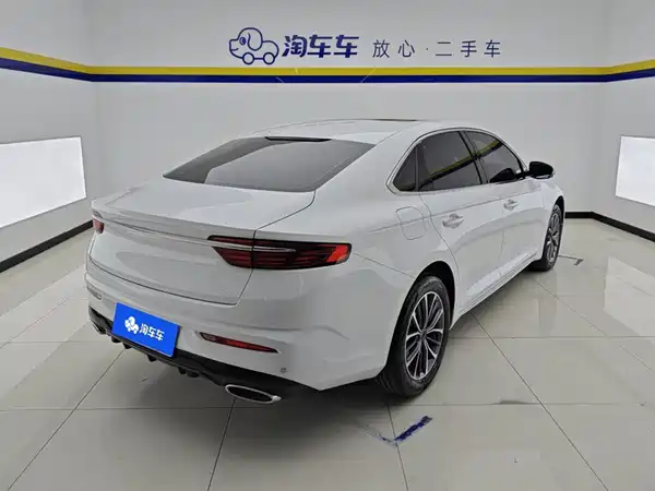 Geely Preface 2023, фото 3