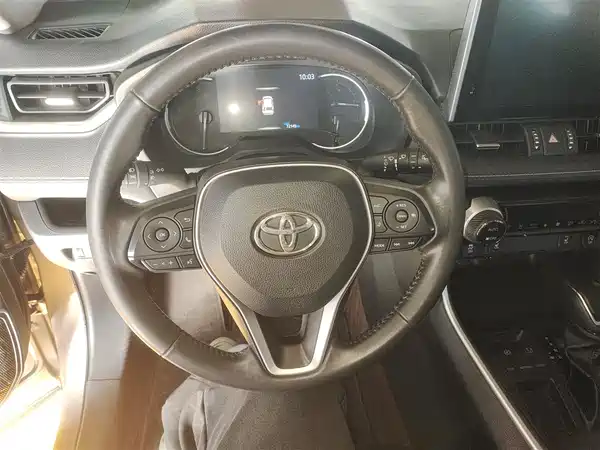 Toyota RAV4 2022, фото 10