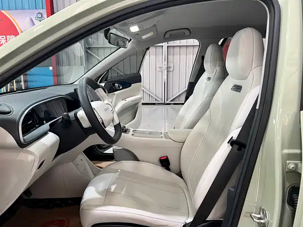 Geely EX2 2025, фото 4