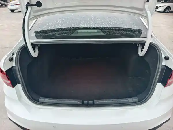 Volkswagen Lavida 2023, фото 10