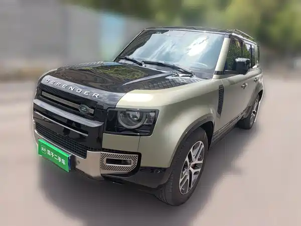 Land Rover Defender 2022