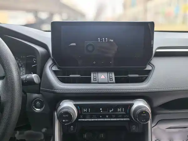 Toyota RAV4 2023, фото 16