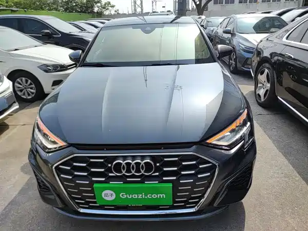 Audi A3 2024, фото 2