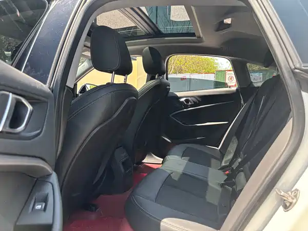 BMW 2 Series 2023, фото 8