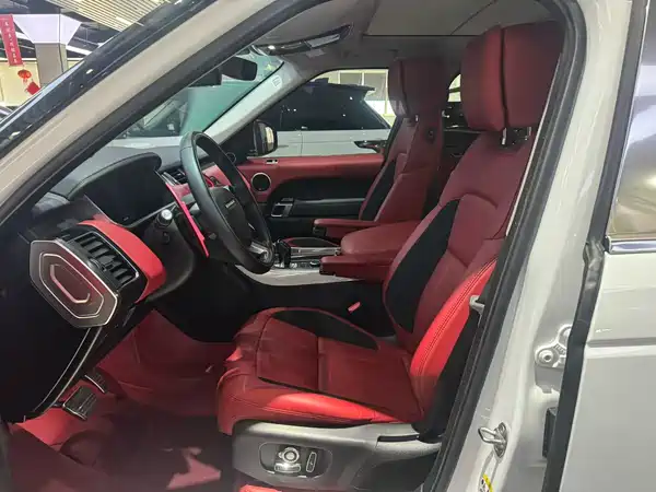 Land Rover Range Rover Sport 2022, фото 4