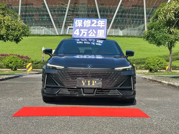 Changan UNI-V 2023, фото 2