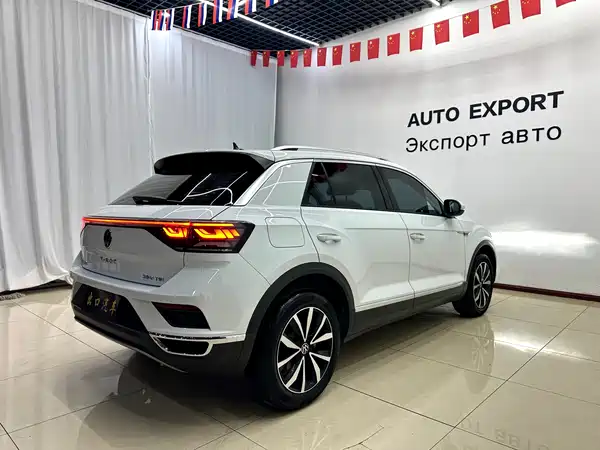 Volkswagen T-ROC 2023, фото 4